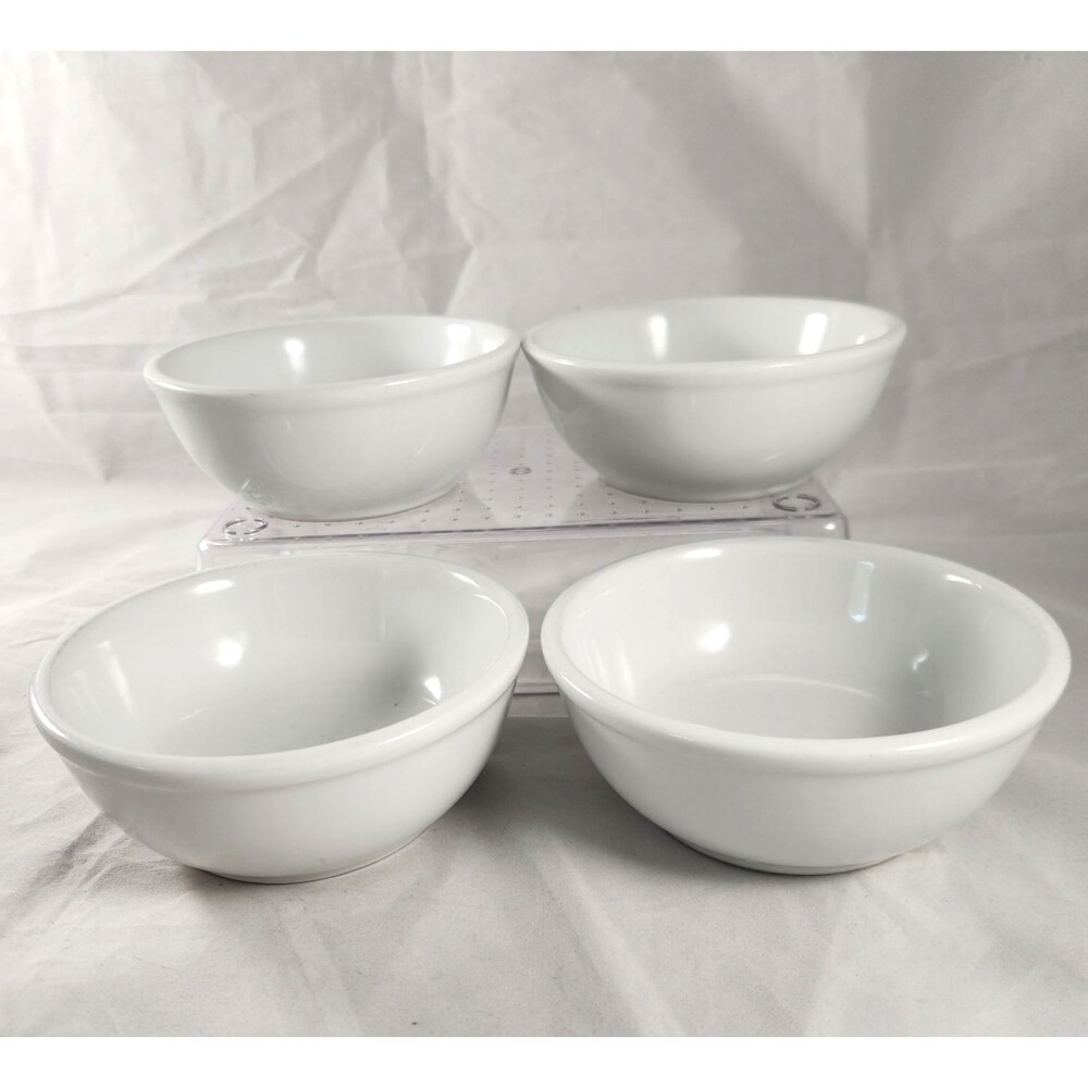 Set of Four Oneida Crown Rego White Fruit/Dessert/Sauce Bowls 5 in